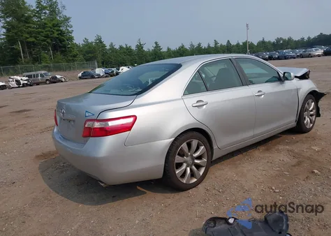 2009 Toyota Camry Le V6 z USA, uszkodzony, nr VIN 4T1BK46K99U580742